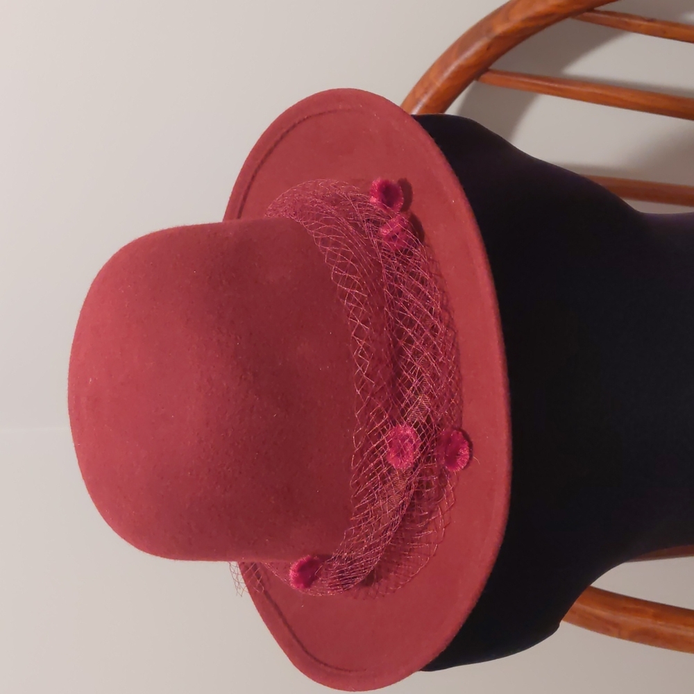 Felt burgundy hat